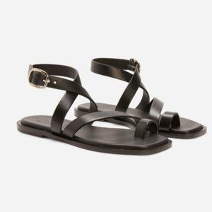 Everlane Black Strappy Sandals NWOT